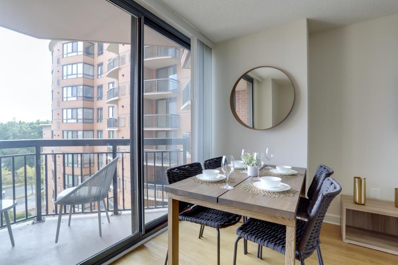Stylish And Charming Apartment In Pentagon City 알링턴 외부 사진